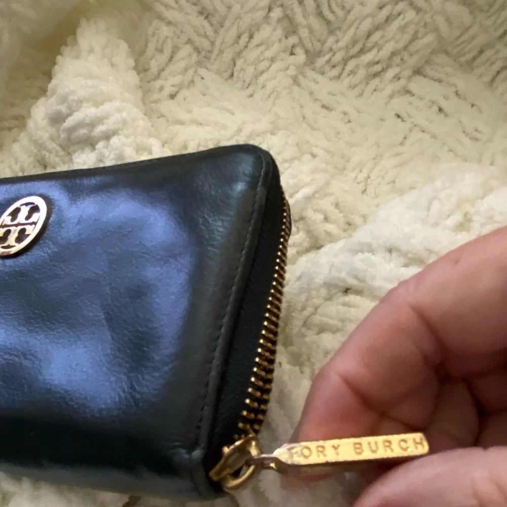 Tory Burch sleek tory